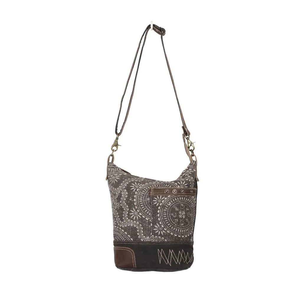 Bolso de hombro vintage tallado