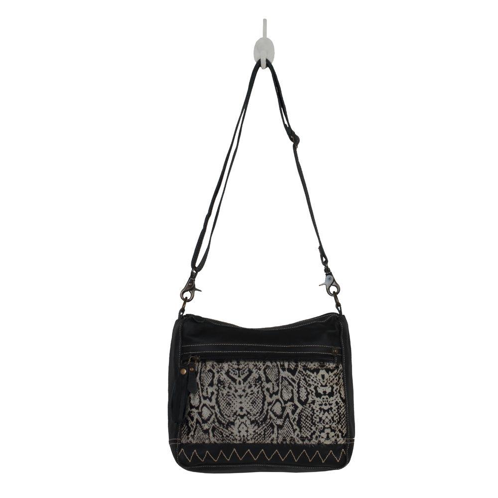 Monochromatic Shoulder Bag from Brooklyn Bag at Moosestrum.com